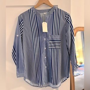 Flowy blue and white striped blouse - NWT M